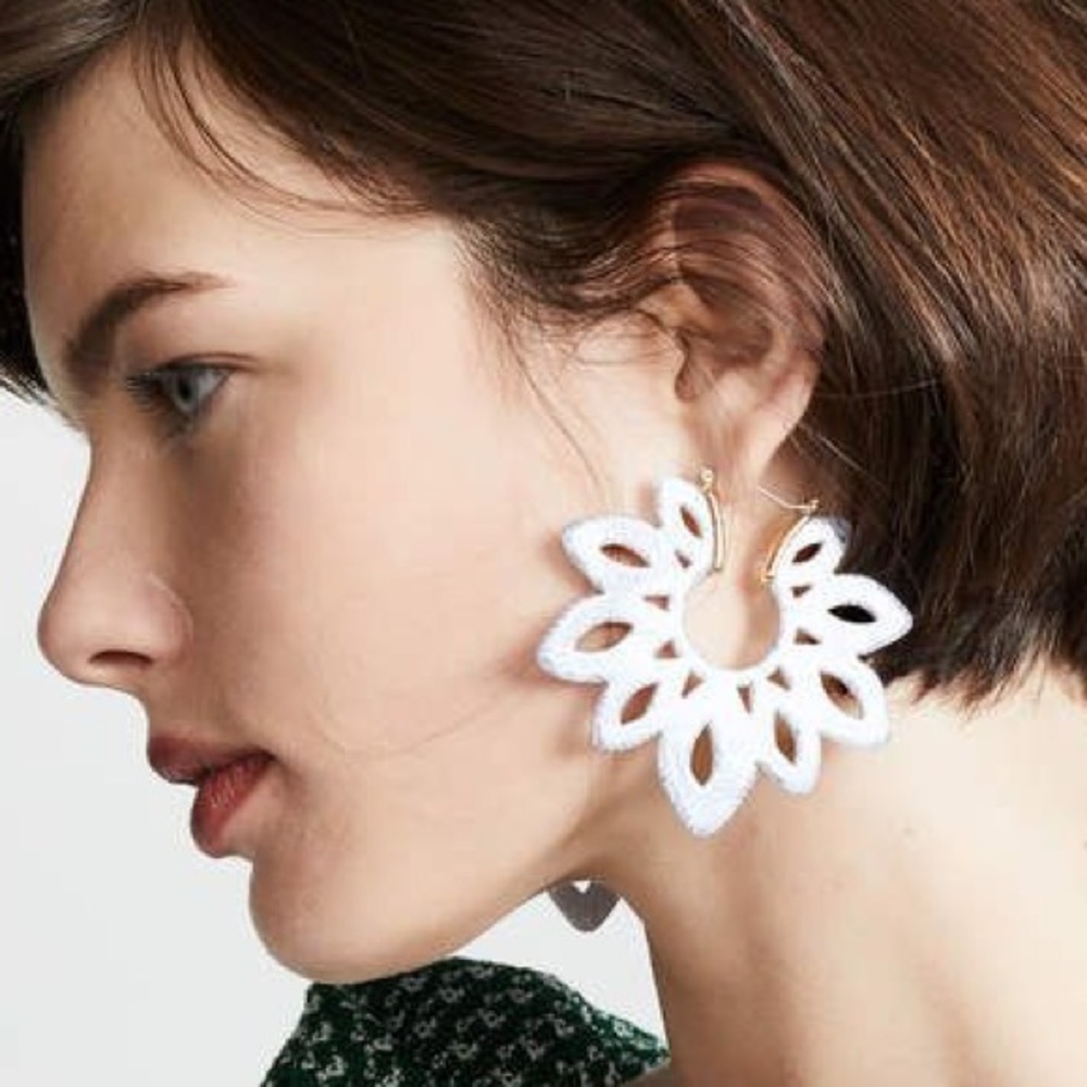 BaubleBar Rita Resin Earrings in White
